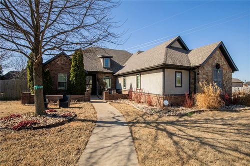 2803 Sw Aster Way, Bentonville, AR, 72713-8348 | Card Image