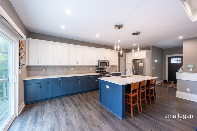 6853 Loggers Ridge Run, House other with 3 bedrooms, 3 bathrooms and null parking in Caledonia MI | Image 7