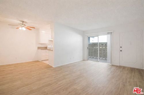 apt-10-1221 Amherst Ave, Los Angeles, CA, 90025-1229 | Card Image