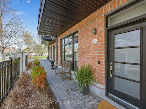 61-8177 Kipling Ave, Vaughan, ON, L4L0G4 | Card Image