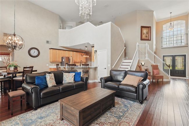 Living Room | Image 9