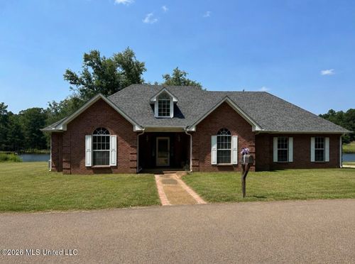 253 Windmere Dr, Grenada, MS, 38901-9270 | Card Image