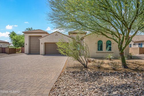 2447 N Wychwood Ct, Tucson, AZ, 85749-8403 | Card Image