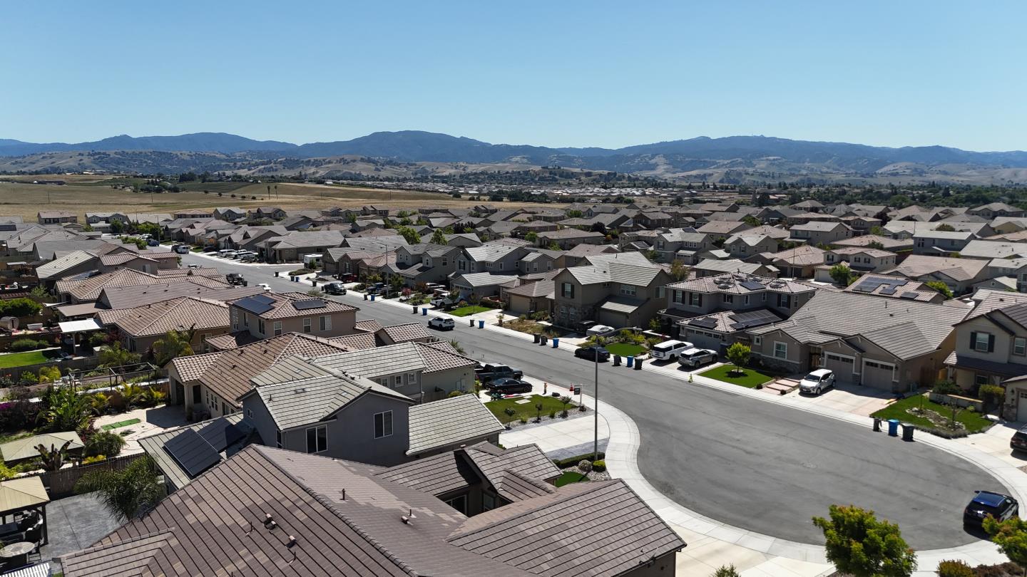 Residential in Hollister
