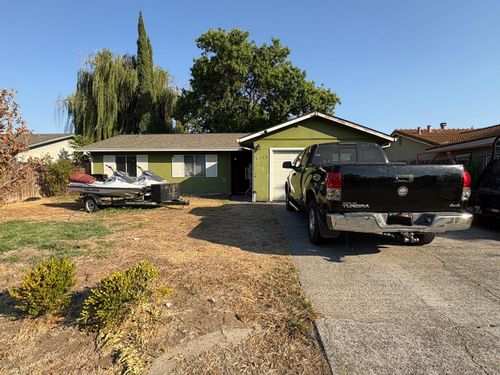 6330 Valley Hi Dr, Sacramento, CA, 95823-4802 | Card Image