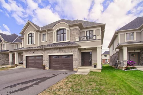 {{alt}} | Card Image