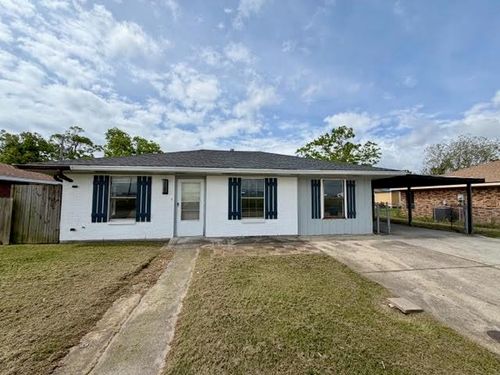3728 Thomas Dr, Houma, LA, 70363 | Card Image