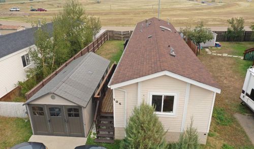 105 Meadow Lake Close E, Brooks, AB, T1R1G1 | Card Image