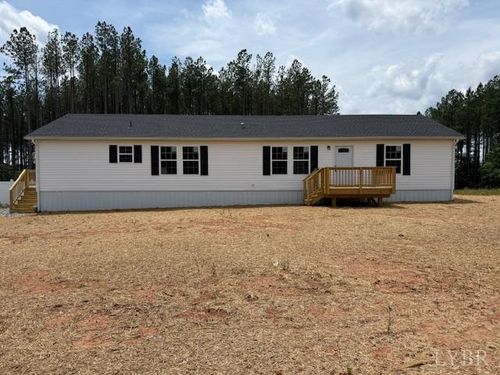 689 Cub Creek Rd, Appomattox, VA, 24522-7034 | Card Image