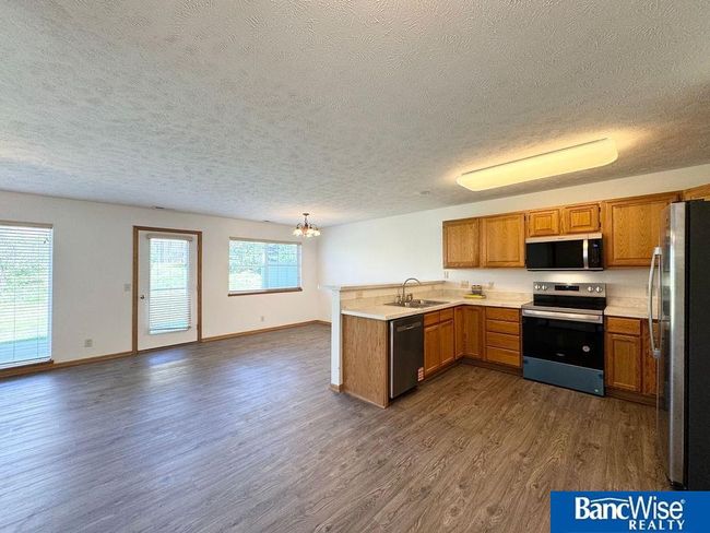 1630 Sawyer St, Townhouse with 3 bedrooms, 3 bathrooms and 2 parking in Lincoln NE | Image 9
