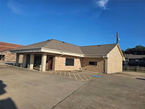 1831 W Louisiana St, McKinney, TX, 75069-7859 | Card Image