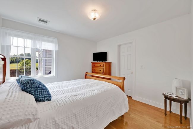 197 Shadow Pond Ln, House other with 4 bedrooms, 4 bathrooms and 6 parking in Suffield CT | Image 25
