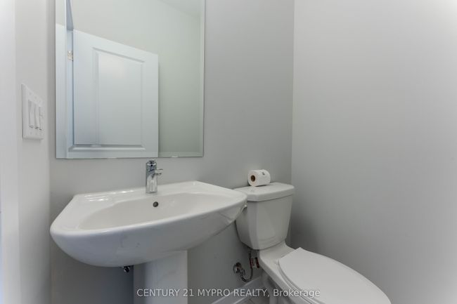 49 Freeman Williams St, House attached with 3 bedrooms, 5 bathrooms and 2 parking in Markham ON | Image 5