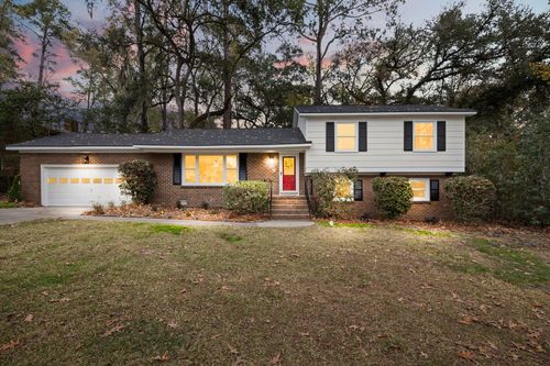 321 Fairington Dr, Summerville, SC, 29485-8654 | Card Image