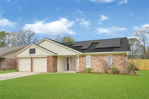 4102 Townes Forest Rd, Friendswood, TX, 77546-4251 | Card Image