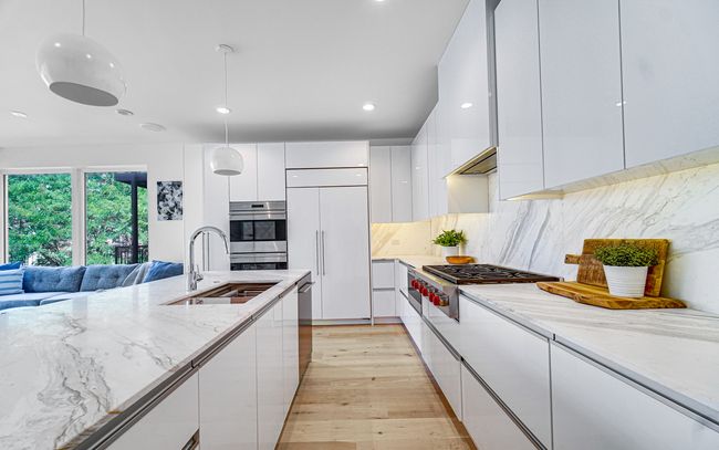 APT-3 - 641 Wrightwood Ave, Home with 3 bedrooms, 3 bathrooms and 1 parking in CHICAGO IL | Image 5