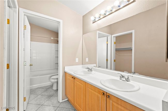 UNIT-101 - 9338 Square Dance Pl, Townhouse with 2 bedrooms, 2 bathrooms and null parking in Las Vegas NV | Image 28