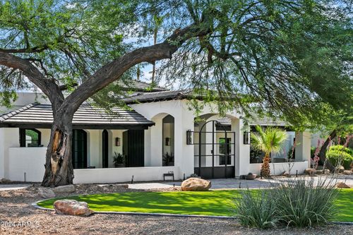 6718 E San Juan Ave, Paradise Valley, AZ, 85253-5965 | Card Image