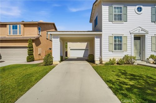 653 E Gardenia Dr, Azusa, CA, 91702-6296 | Card Image