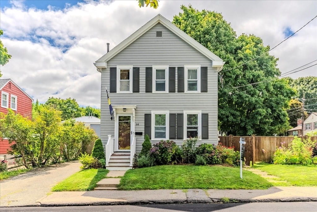 Summit St, Hyde Park, MA 02136