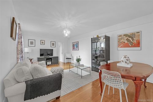 5l-2821 Kings Hwy, Brooklyn, NY, 11229-1867 | Card Image