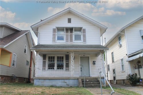 421 26th Street, Huntington, WV, 25703 | Card Image