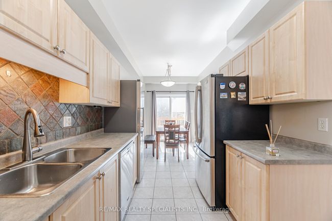 5312 Dryden Ave, House attached with 3 bedrooms, 3 bathrooms and 1 parking in Burlington ON | Image 16