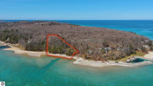 4152 N Omena Point Rd, Omena, MI, 49674-5103 | Card Image