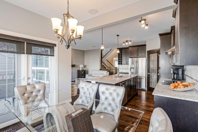168 Cougar Ridge Manor Sw, Home with 4 bedrooms, 3 bathrooms and 4 parking in Calgary AB | Image 9