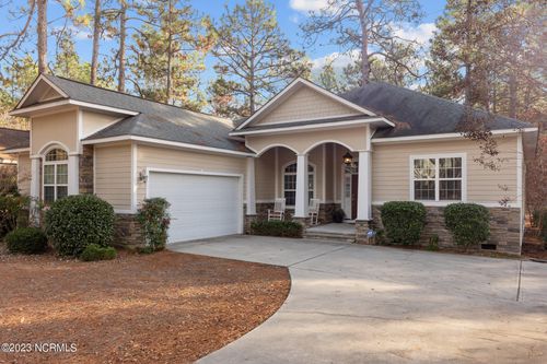 170 Lake Hills Rd, Pinehurst, NC, 28374-9628 | Card Image