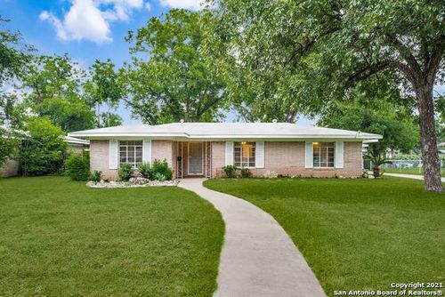 115 Beverly Dr, San Antonio, TX, 78201-4821 | Card Image