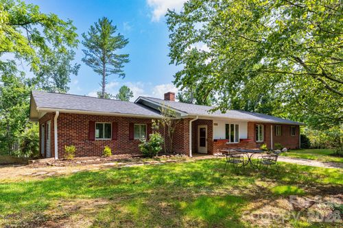 1860 Deer Park Lake Rd, Spruce Pine, NC, 28777-0378 | Card Image