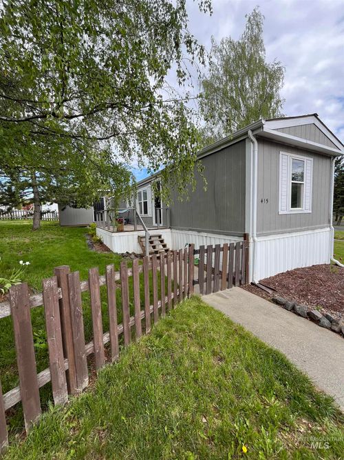 415-411 N Almon St, Moscow, ID, 83843-9718 | Card Image
