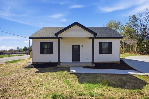 216 S Stribling St, Seneca, SC, 29678-4835 | Card Image