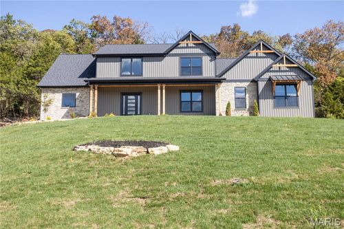 3811 Karen Meadow Ct, Imperial, MO, 63052-2729 | Card Image