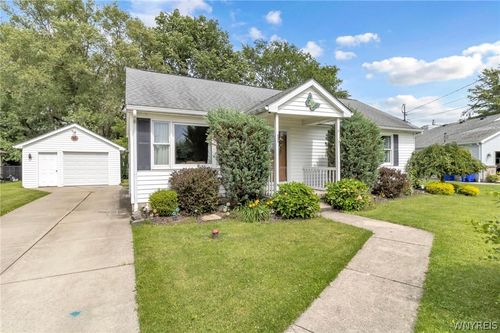 4437 Willow Lane, Hamburg, NY, 14075 | Card Image