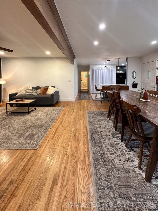 27369 131 St St, House other with 3 bedrooms, 2 bathrooms and null parking in Coweta OK | Image 10