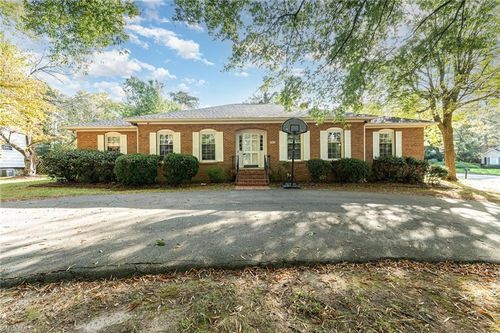 3503 Kittery Ct, Winston Salem, NC, 27104-1313 | Card Image