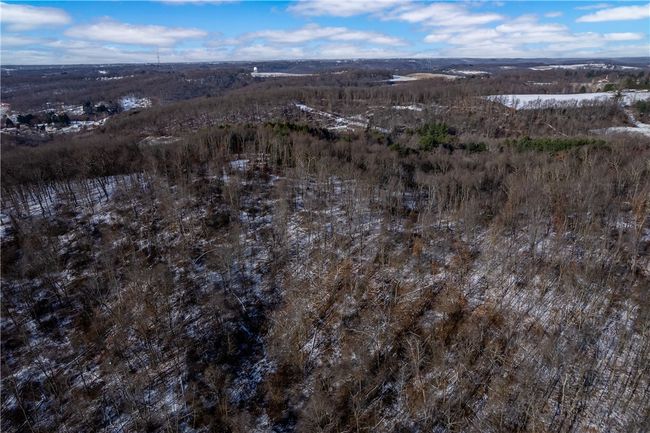 155 Old East Butler Road., House other with 4 bedrooms, 3 bathrooms and 3 parking in Summit Twp - BUT PA | Image 40