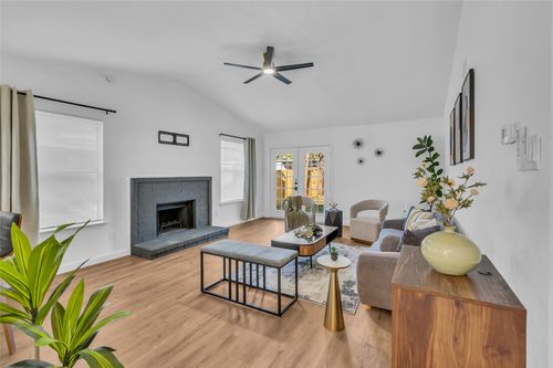 3808 Duck Creek Dr, Garland, TX, 75043-2964 | Card Image