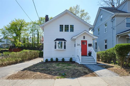 34 State St, New Rochelle, NY, 10801-1912 | Card Image