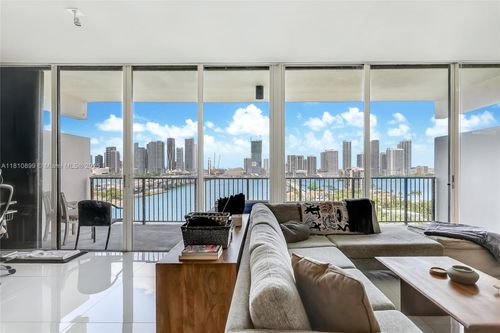 apt-1306-1000 Venetian Way, Miami Beach, FL, 33139-1008 | Card Image