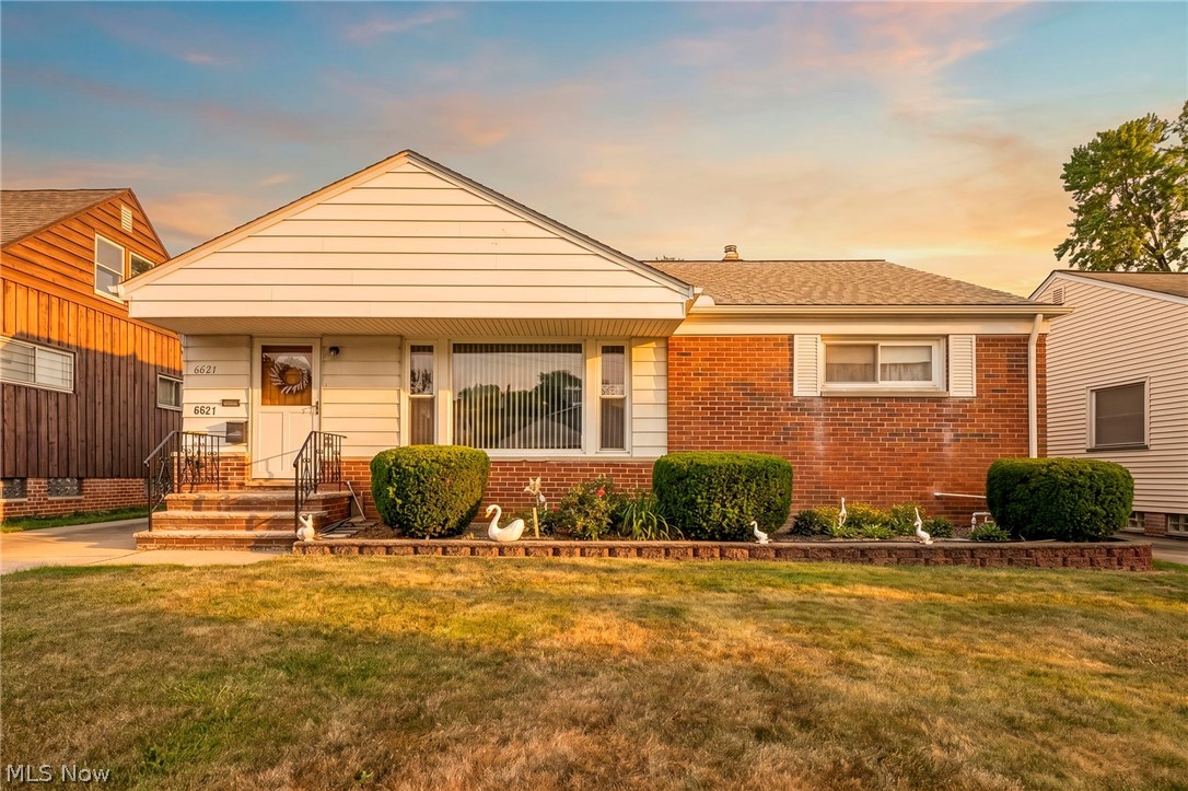 Residential in Mayfield Heights 3