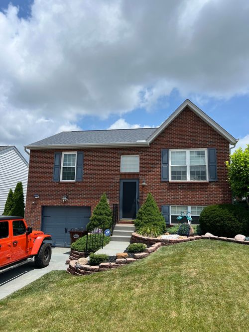 2768 Berwood Ln, Hebron, KY, 41048-8205 | Card Image