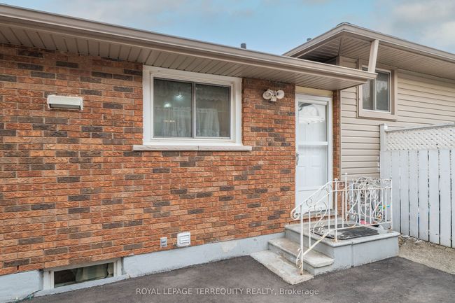 7 Anderson Dr, House other with 5 bedrooms, 2 bathrooms and 3 parking in Cambridge ON | Image 37