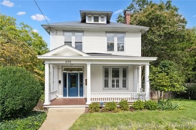 View of front of house featuring a porch | Image 1