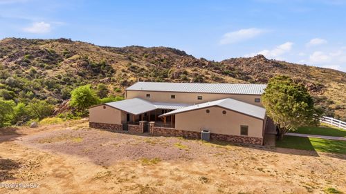 33351 S High Jinks Rd, Oracle, AZ, 85623-1665 | Card Image