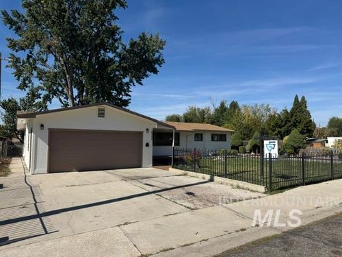 2307 S Columbus St, Boise, ID, 83705-4314 | Card Image