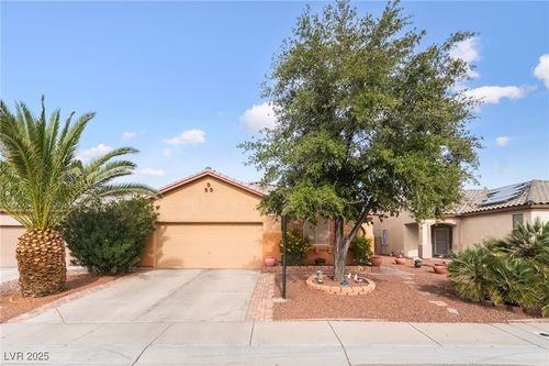 5910 Terra Grande Ave, Las Vegas, NV, 89122-3401 | Card Image