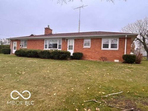 809 Crescent Dr, New Castle, IN, 47362-1628 | Card Image